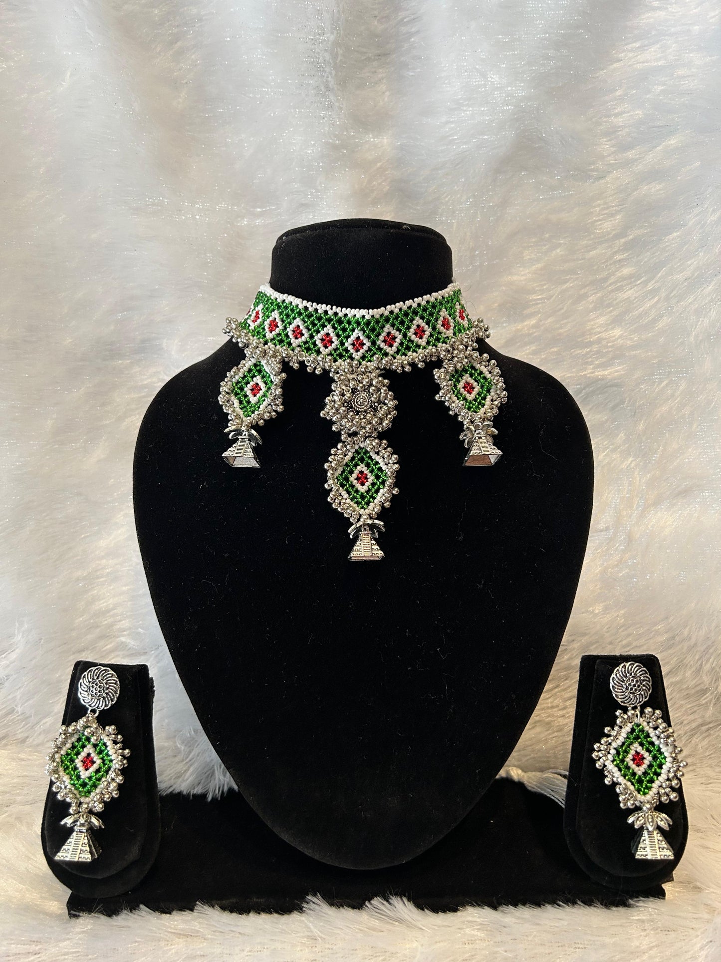 GHUNGROO GLEAM (green)
